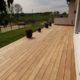 Terrassendielen aus Holz pflegen