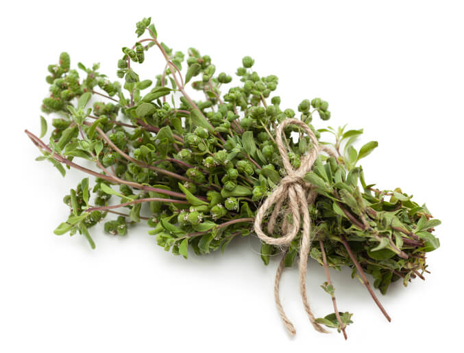 Majoran an der Luft trocknen