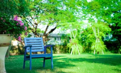Einen alten Gartenstuhl dekorieren - schöne Dekoideen