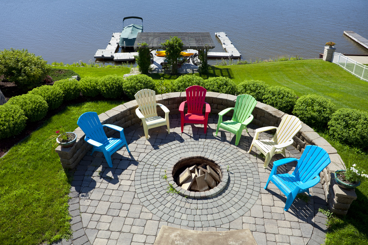 Erste Überlegungen, bevor die Feuerstelle angelegt wird