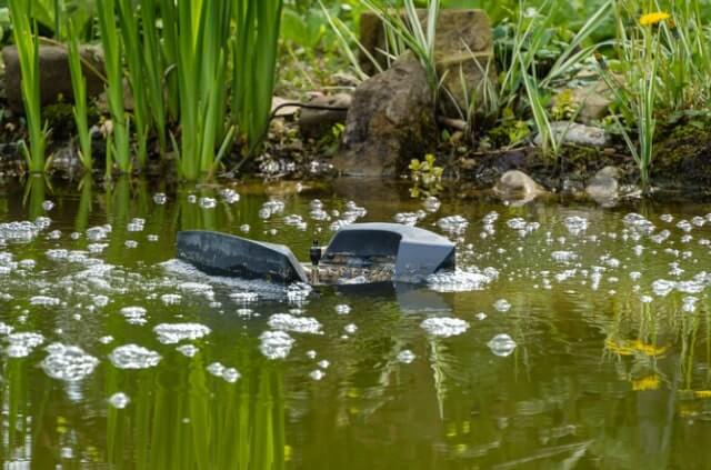 Teichfilter verstecken - Ideen und Inspirationen