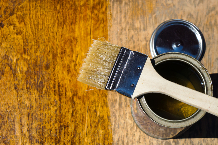 Wichtiges zum Streichen mit Lasur