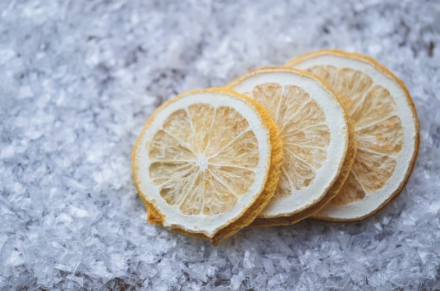 Zitronen einfrieren - so machen Sie Zitronen haltbar