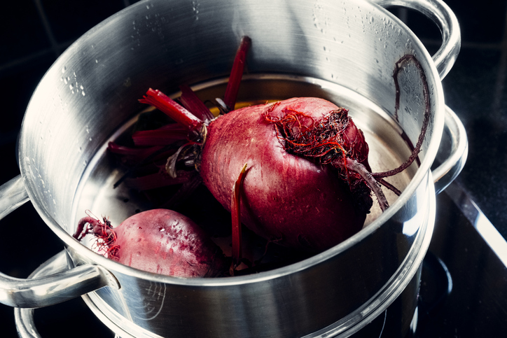 Vorbereitung der Knollen und Kochen