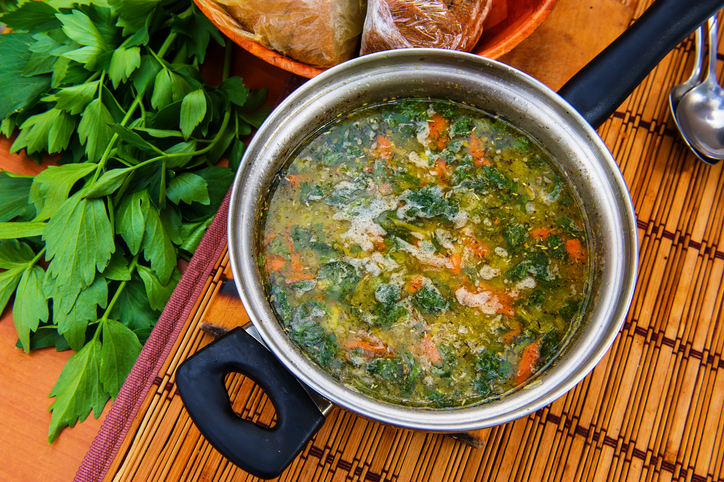 Die Verwendung von Liebstöckel in Speisen