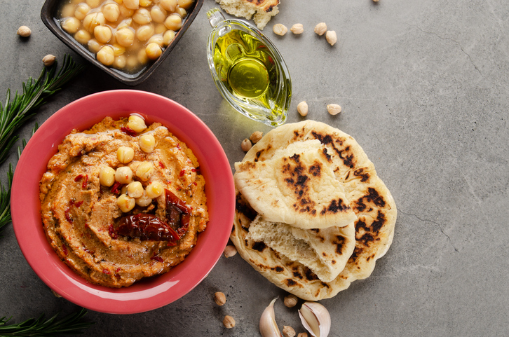 Hummus mit getrockneten Tomaten